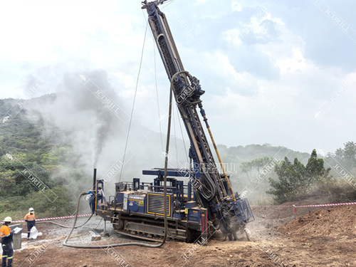 Afrika'daki JRC300B