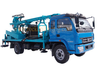 satın al 200m Sondaj Derinliği Kaya Delme Rig Hidrolik Borewell Sondaj Rig 4000nm Dönme Torku Çevrimiçi üretim