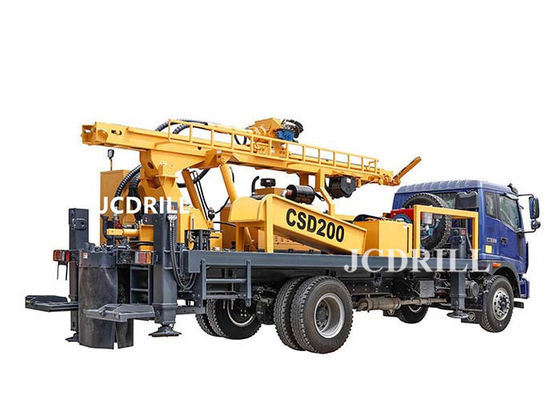 satın al ISO Tam Hidrolik 200 Metre Araç Üstü Su Sondaj Makinesi Çevrimiçi üretim